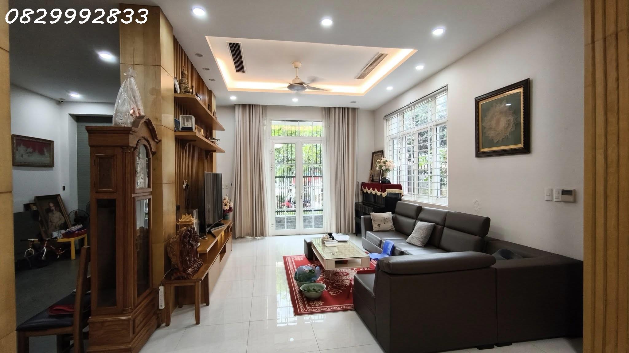 Bán biệt thự  KĐT Văn Quán 150M2 chỉ 35 tỷ - Ảnh chính