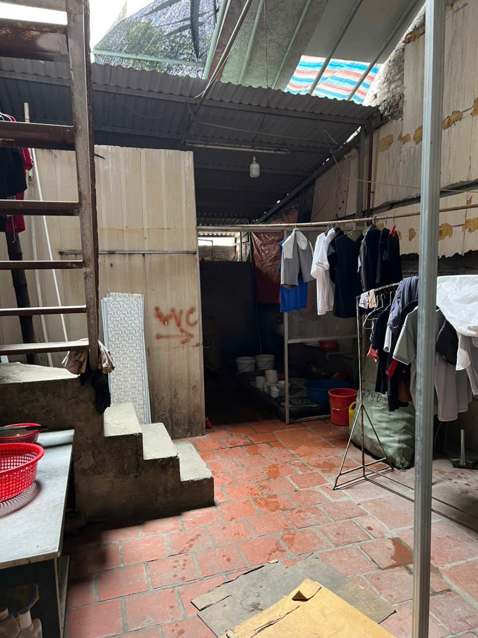 Nhà đẹp- giá tốt Chính chủ cần bán nhanh căn nhà mặt tiền tại huyện Đông Anh, TP Hà Nội - Ảnh 1
