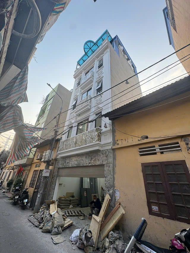 NHÀ MỚI NGÕ Ô TÔ THÔNG KINH DOANH  Khu Tập thể 918 Phúc Đồng 40 m2,X  6 tầng,mặt tiền 5 m,13.2 tỷ - Ảnh 1