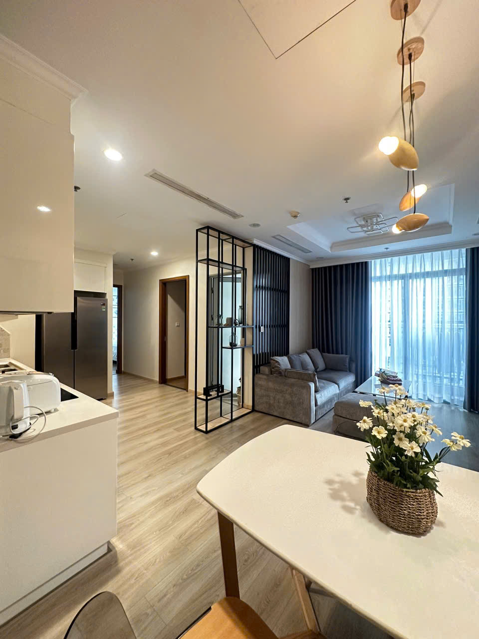 MÌNH CẦN SHARE LẠI PHÒNG CENTRAL PARK TÂN CẢNG - QUẬN BÌNH THẠNH - TP HỒ CHÍ MINH - Ảnh chính