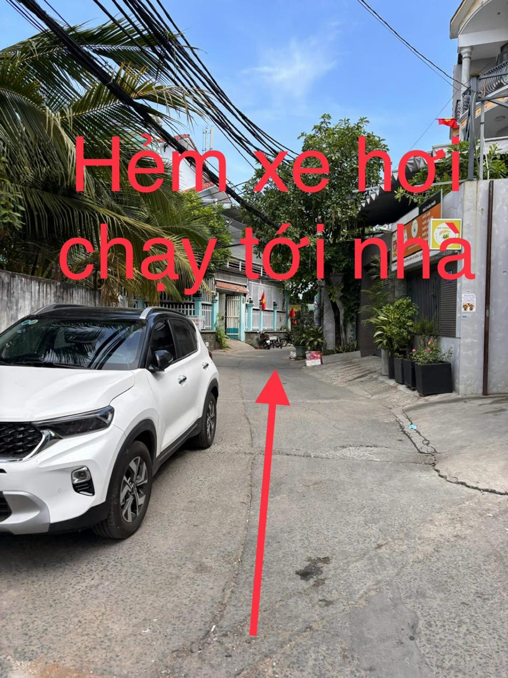 Bán nhà HXH Chiến Lược, gần Hương Lộ 2, Bình Trị Đông, 2 tầng, chỉ hơn 1 tỷ - Ảnh 1