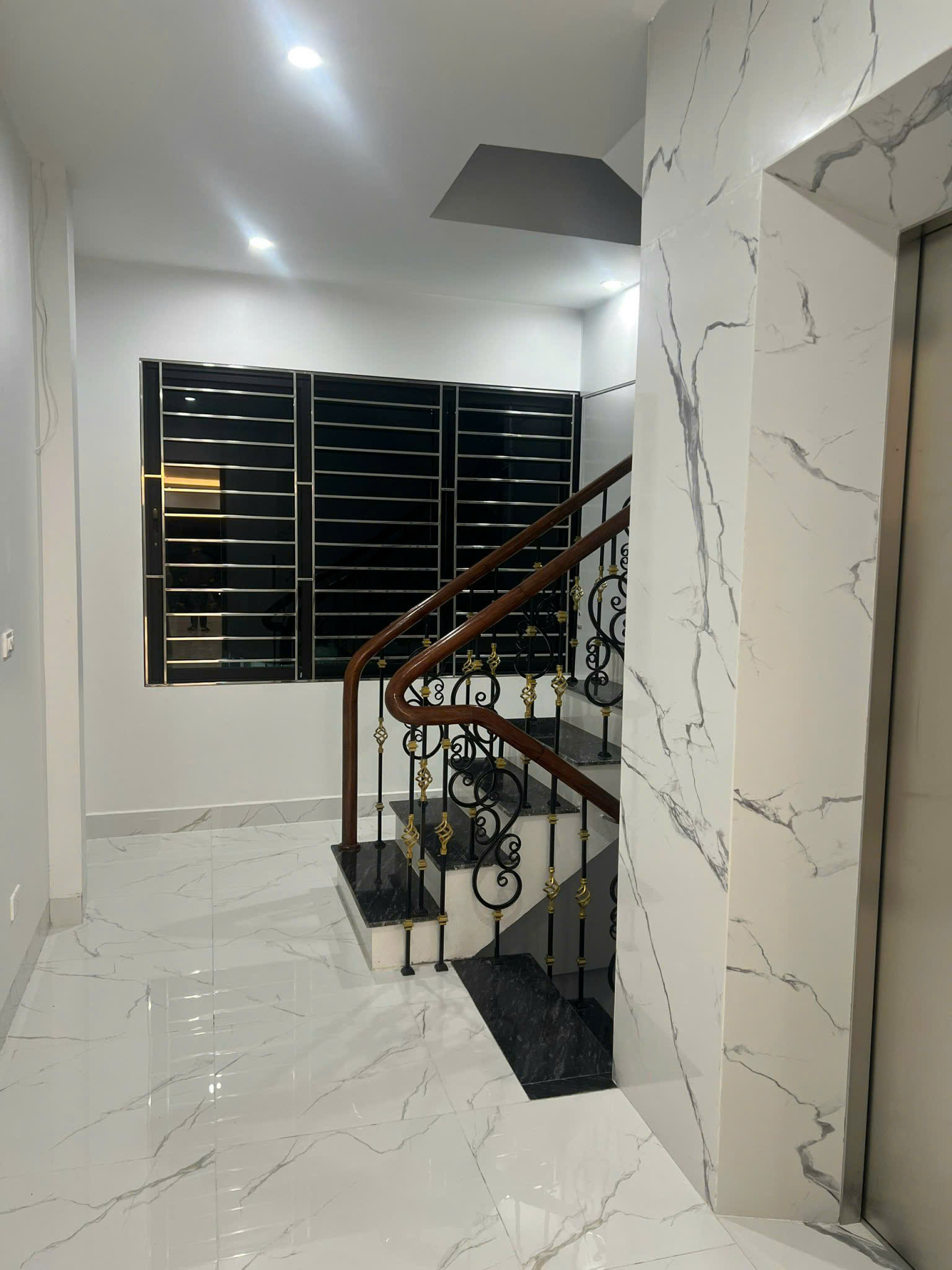 CHO THUÊ MẶT BẰNG VĂN PHÒNG TẦNG 2 TẠI PHƯỜNG NGUYỄN TRÃI, QUẬN HÀ ĐÔNG, HÀ NỘI - Ảnh 2