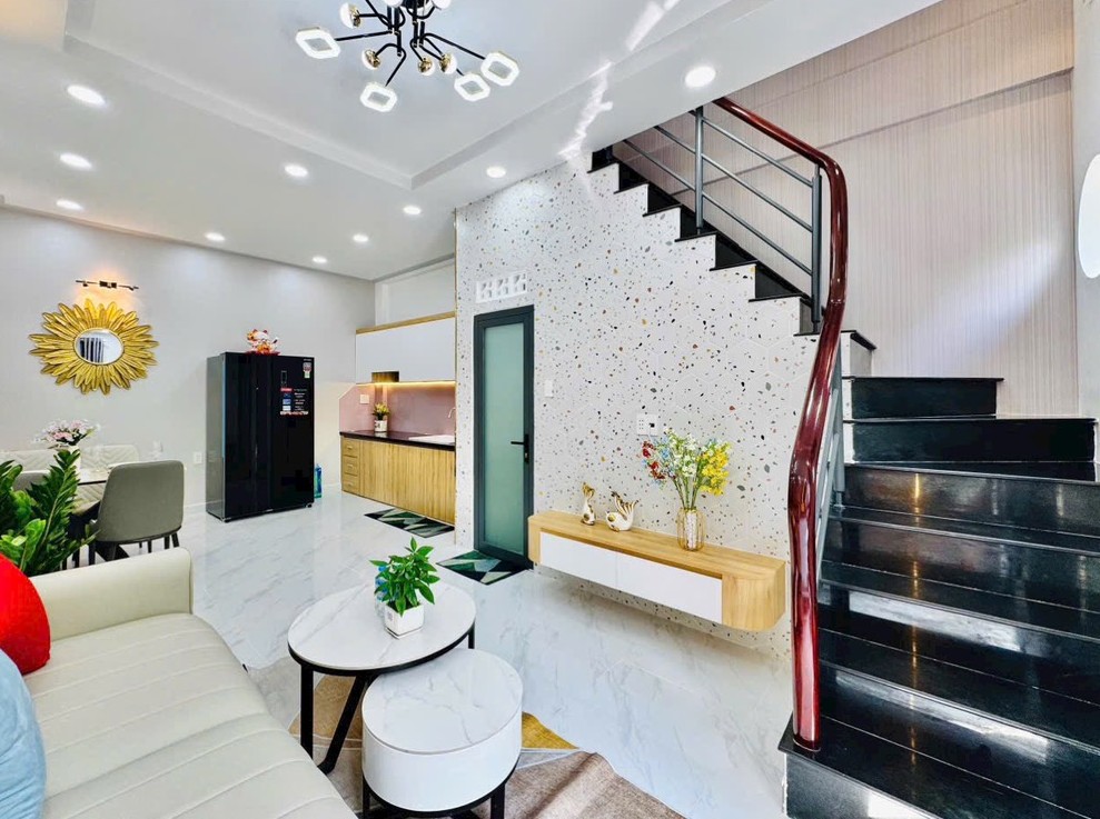 Sát MẶT TIỀN Lê Quang Định (4.5m x 8m), Ô TÔ QUAY ĐẦU, chỉ 5.15 tỷ - Ảnh 3