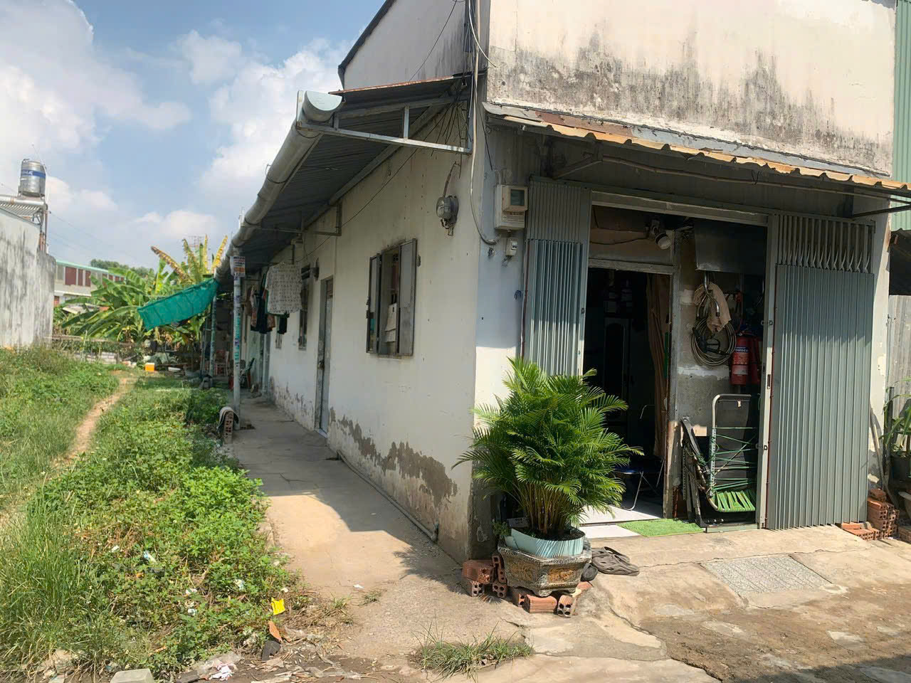 bán đất tặng dãy nhà trọ thu nhập 10tr/1 tháng, Cách Nặt Tiền 15M Hẻm Thẳng Xe Hơi Sổ Vuông 132m2 - Ảnh 2