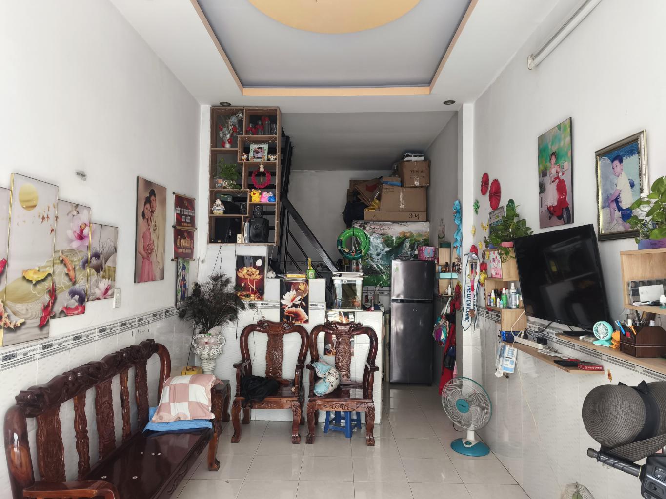 Bán nhà HXH, gần Tỉnh Lộ 10, Bình Tân, 27m² - 3x9 - 2 tầng, chỉ hơn 3 tỷ - Ảnh 1