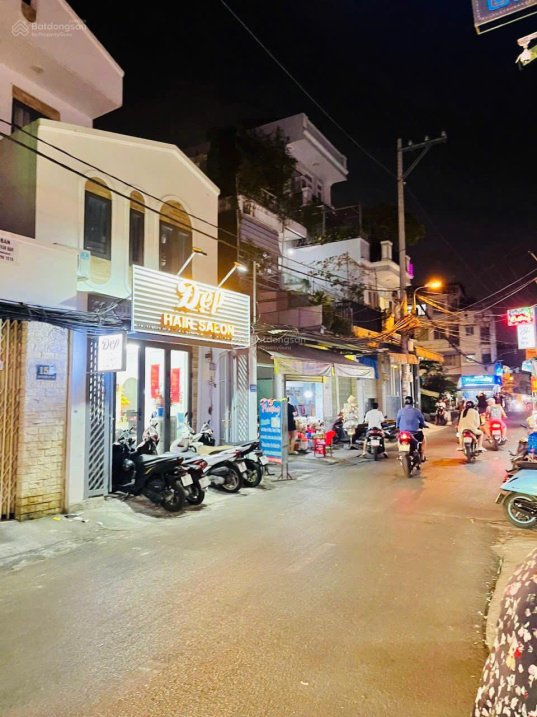 Bán nhà mặt phố tại Thạch Thị Thanh, 28 tỷ, 57m2, đẹp, nhiều tiện ích - Ảnh chính