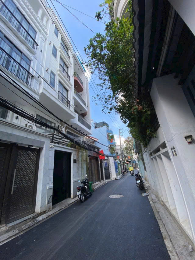 GIÁ MỀM QUẬN BÌNH THẠNH : 22.8 TỶ- CHDV full NT Trần Bình Trọng P5 Bình Thạnh-Diện tích: 4.5 x 20 - Ảnh chính