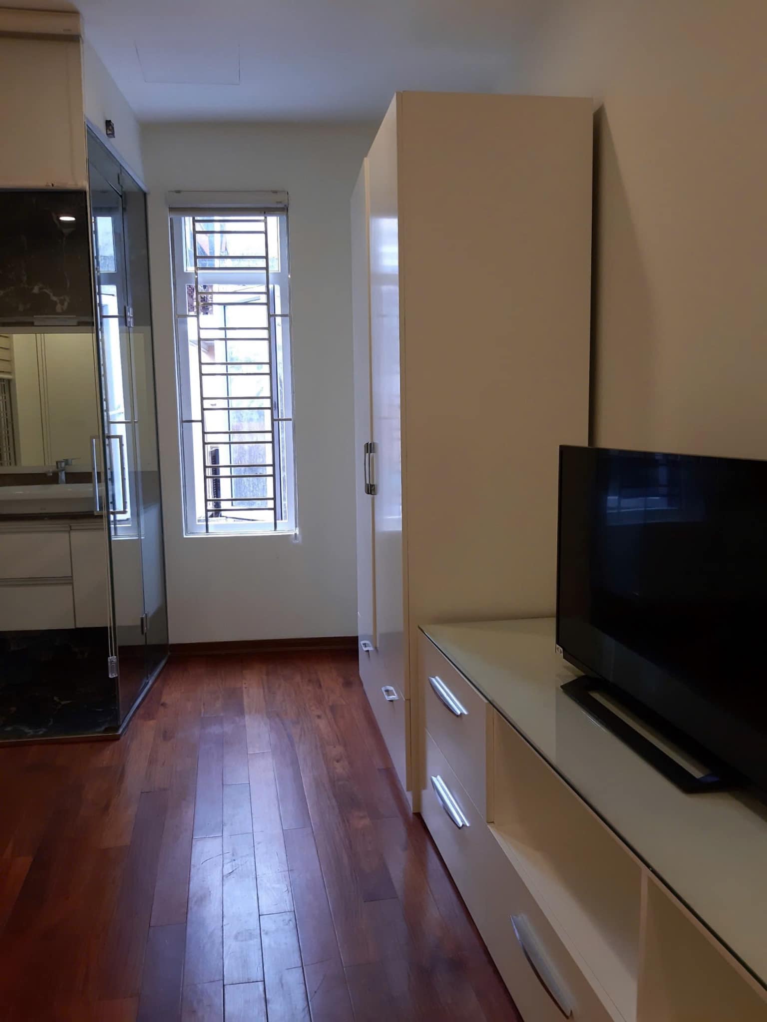 Bán nhà Nguyễn Đình Chiểu, 60m2, 7 tầng thang máy, mặt tiền 4.4m, 26.5 tỷ, dòng tiền 50tr/tháng - Ảnh chính