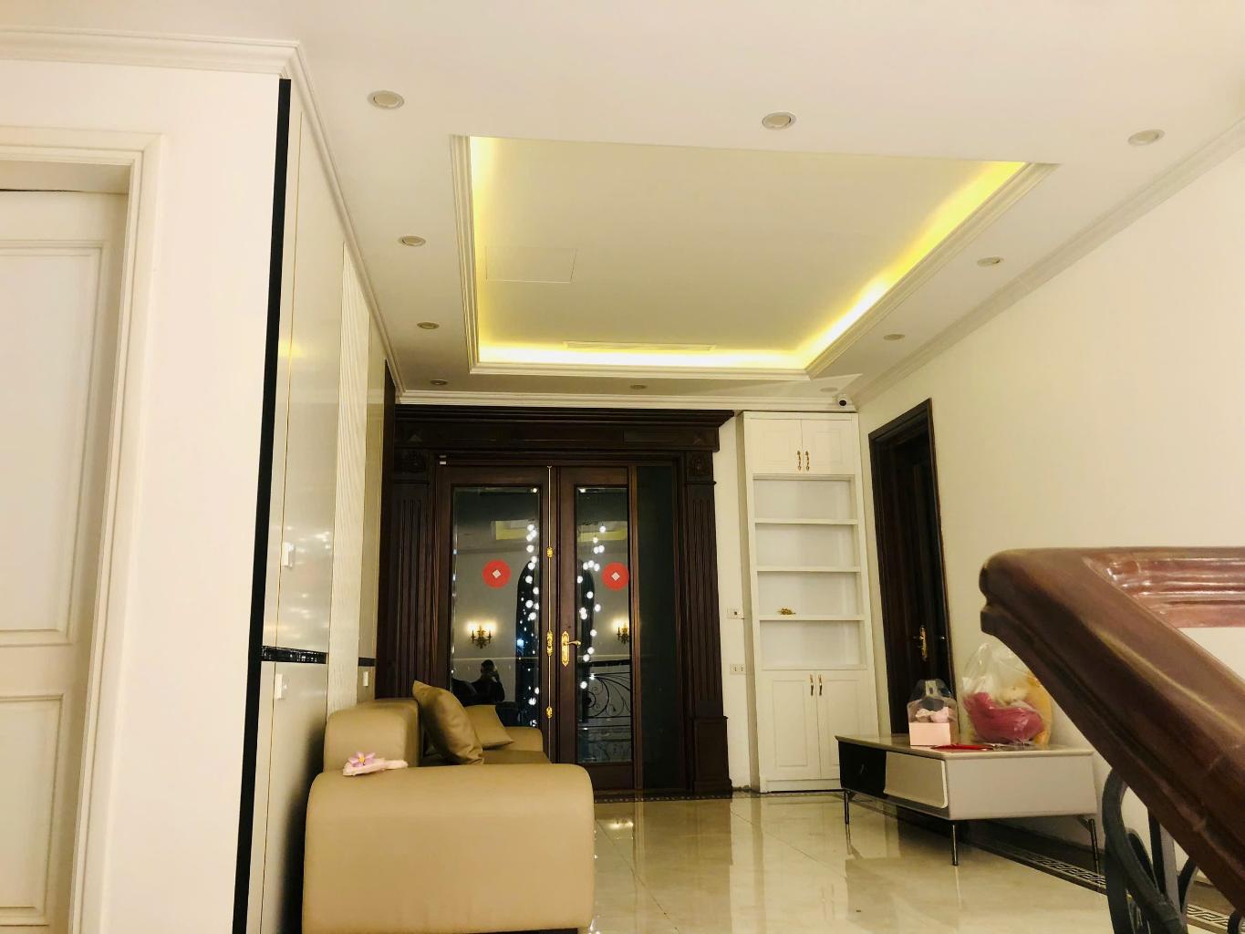 BÁN BIỆT THỰ - LẠC LONG QUÂN - TÂY HỒ - 210M2 - SỔ ĐỎ - Ảnh 2