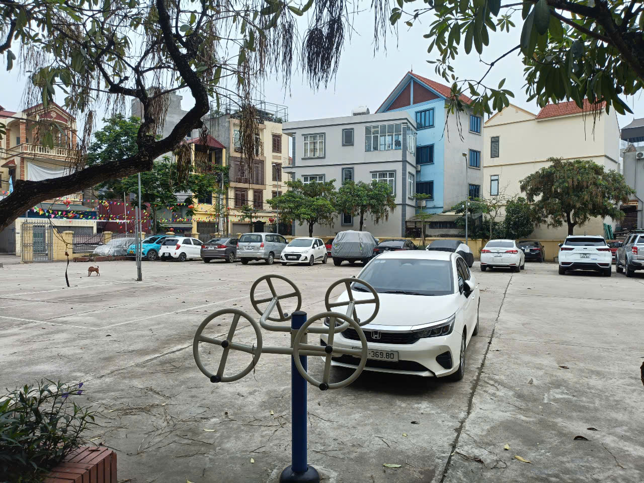 Duy nhất 1 căn 4,35 tỷ - 35m2 - 5T, ngõ nông sát phố Liên Mạc ỏ ngay. - Ảnh 1