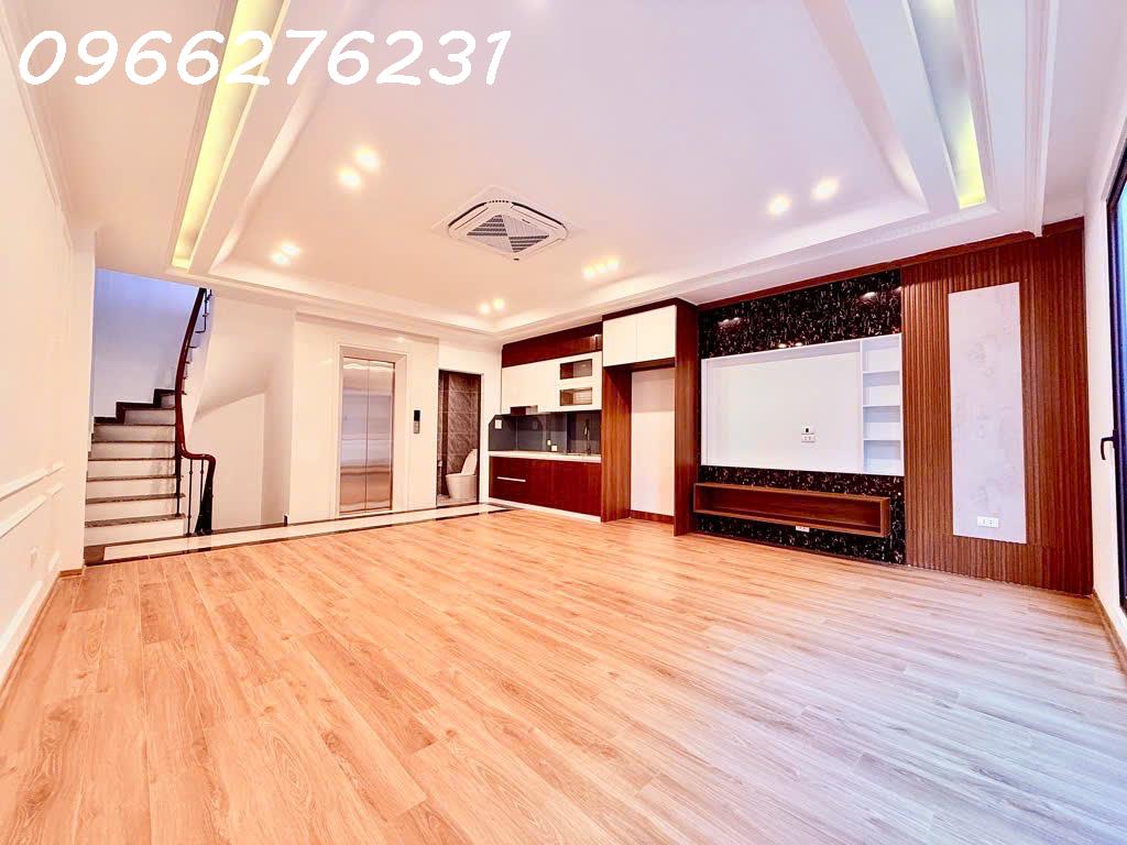 CẦN TÌM KHÁCH SN82- HOÀNG CẦU - 7 TẦNG THANG MÁY - Ô TÔ DỪNG ĐỖ - GẦN HỒ 13,8 TỶ - Ảnh chính