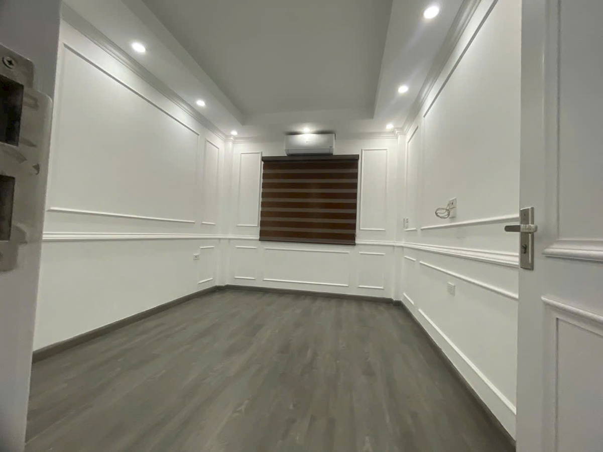 Bán Nhà Định Công Thượng. Hoàng Mai. Ô Tô. DT 40m2. MT 3,2m. 4 Tầng. Giá 8,28 Tỷ. - Ảnh 2