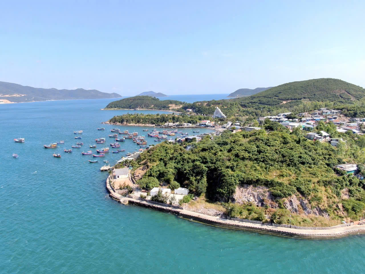 bán đất thuộc đảo Trí Nguyên <br>Cần chuyển nhượng khu đất cực đẹp tại đảo Trí Nguyên, TP. Nha Trang - Ảnh 2