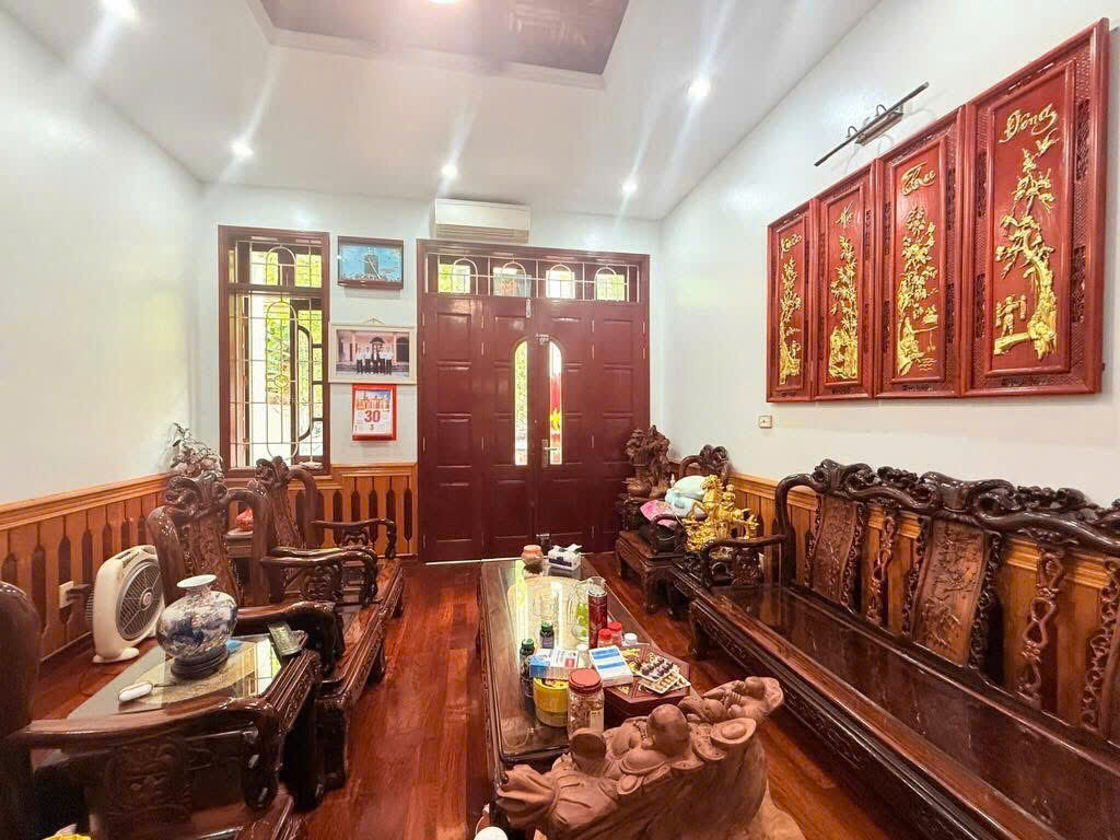 MINH KHAI - 50m2/5 tầng - 2 mặt thoáng - mặt tiền 5.5m - nhỉnh 10 tỷ - Ảnh 1