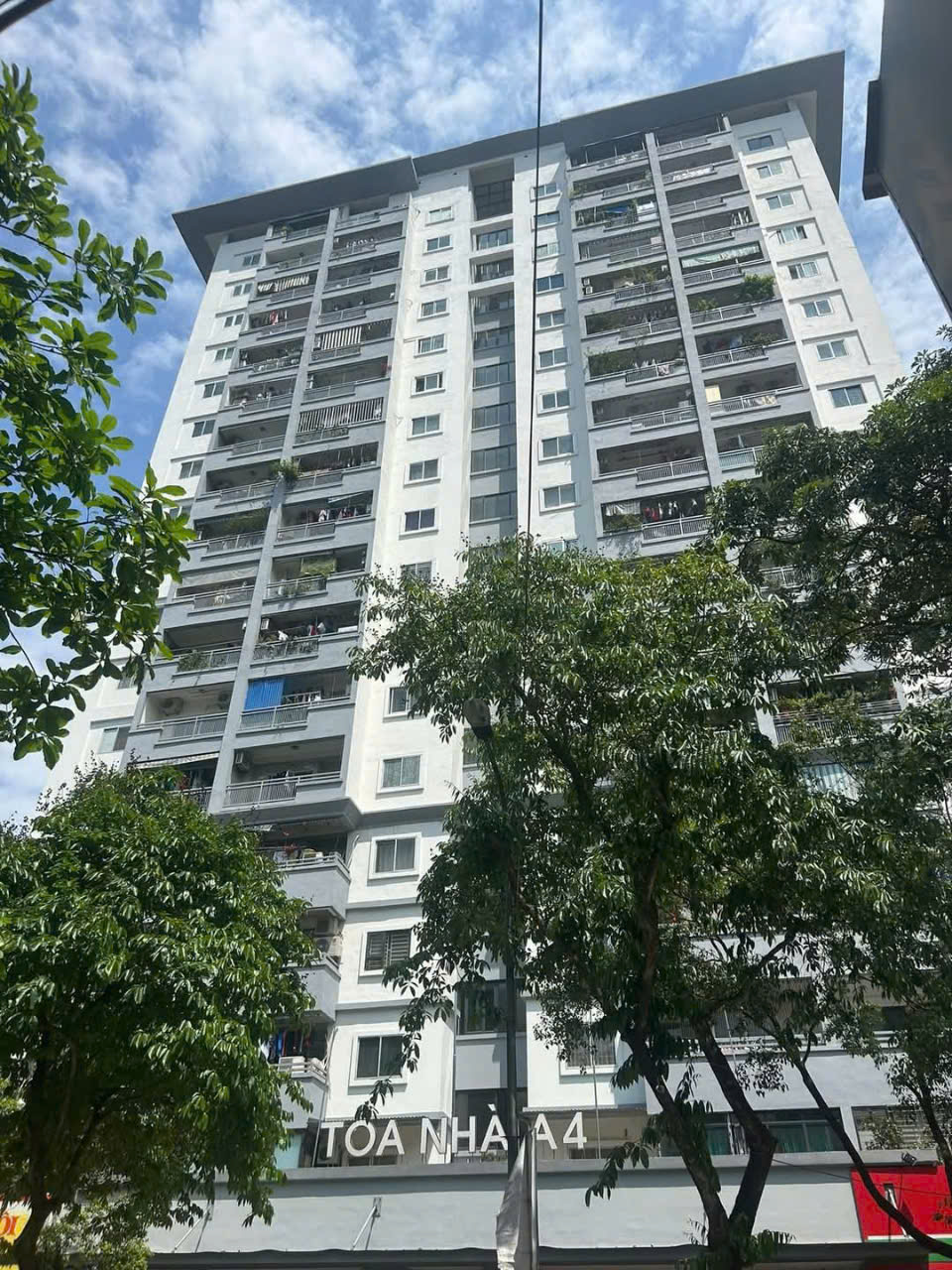 Bán căn hộ cao cấp tòa A4 Mỹ Đình 126m² full nội thất đẹp View thoáng nhỉnh 6 tỷ - Ảnh chính