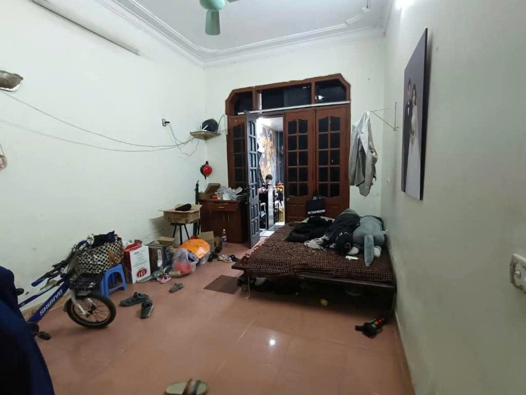 Nhà trục chính Liên Ninh, Thanh Trì DT 76m2, kinh doanh sầm uất, ô tô tránh nhau, giá 9.3 tỷ - Ảnh 2