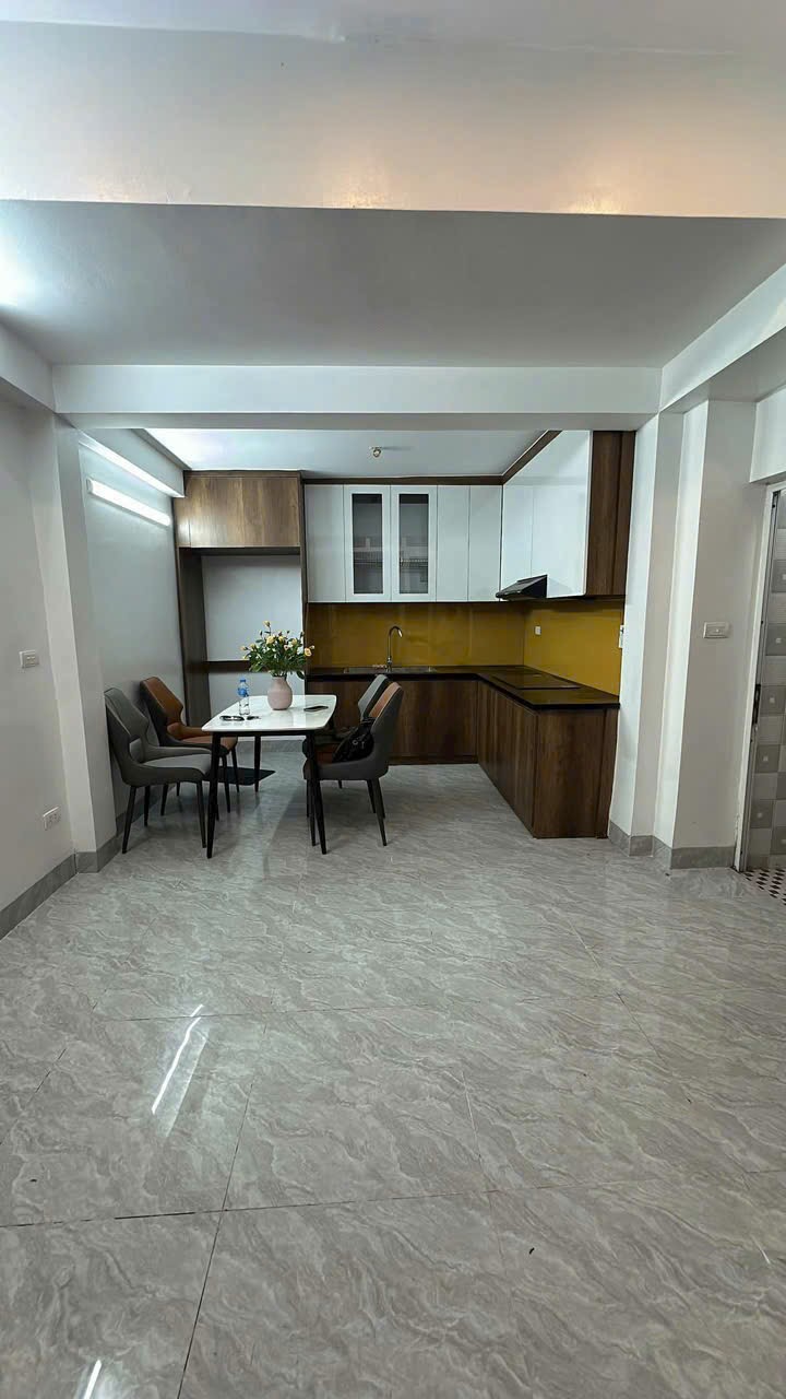NGỌC HÀ 30M2 x Mặt tiền 5.5M - Ngõ thẳng tắp, cách mặt phố 50M, gần Lăng Bác. An ninh tốt. - Ảnh chính