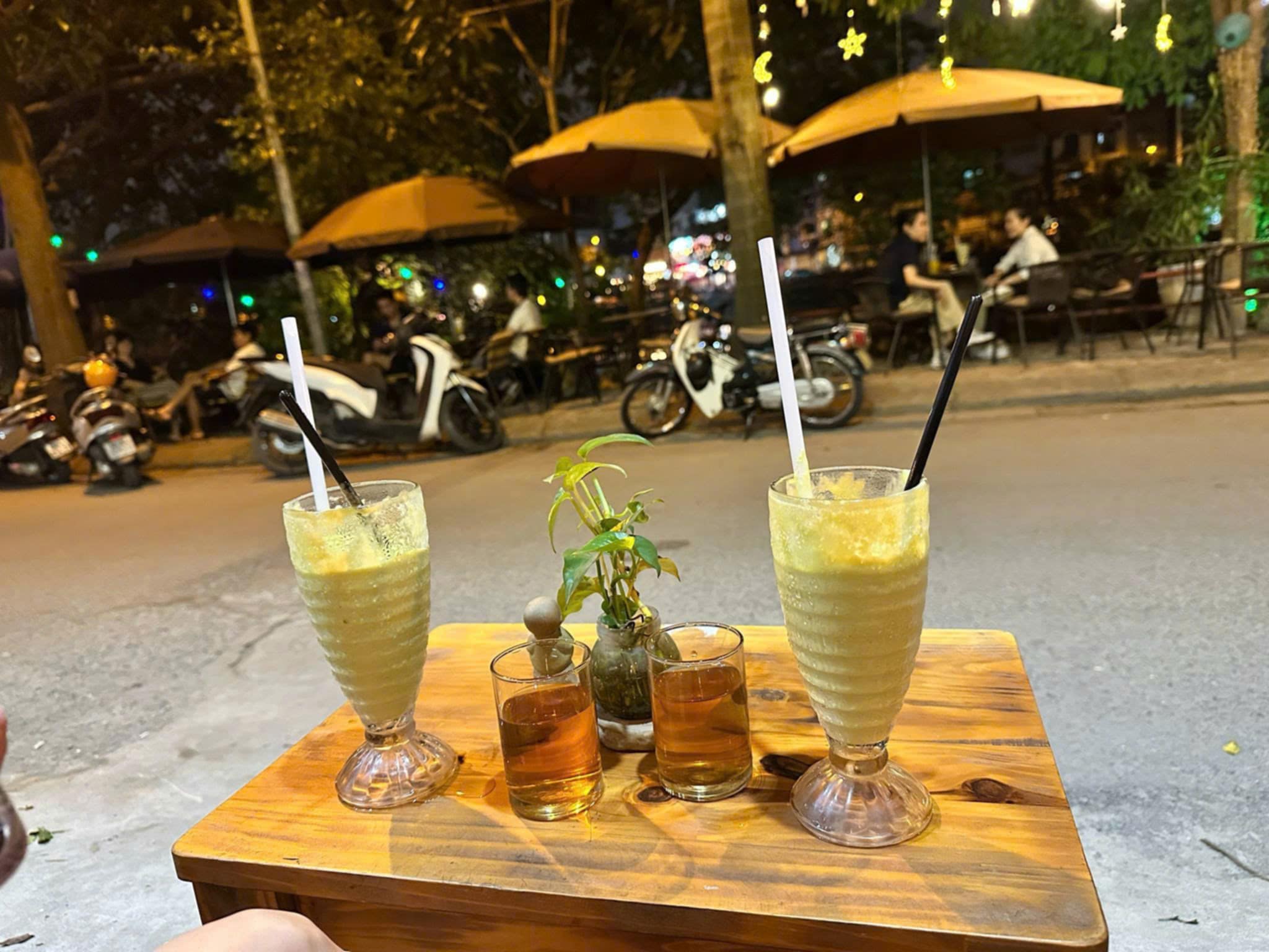 Sang nhượng nhanh quán cà phê tại mặt Phố Phương Mai- Đống Đa- Hà Nội. - Ảnh 3