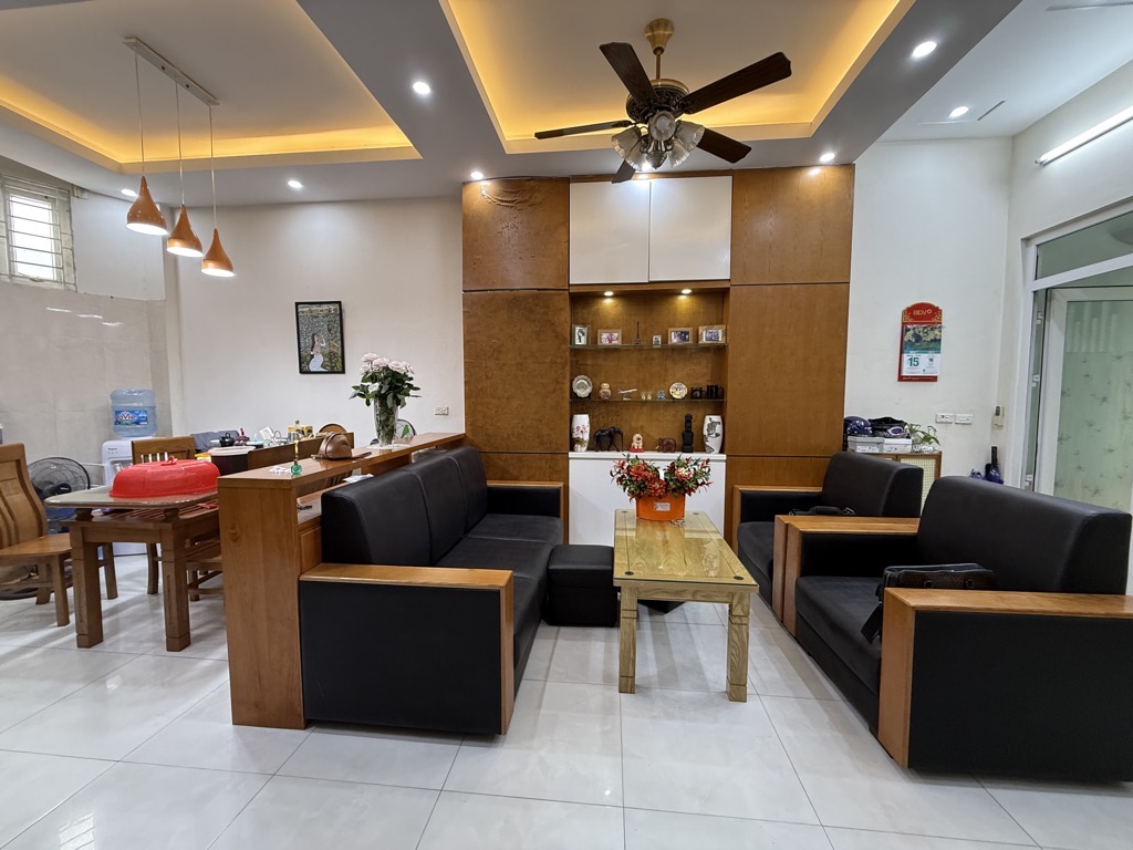 NHÀ ĐẸP DÂN XÂY - 2 THOÁNG VĨNH VIỄN - Ô CHỜ THANG MÁY -  GẦN Ô TÔ ĐỖ - SỔ NỞ HẬU - CHỦ CẦN BÁN GẤP - Ảnh 2