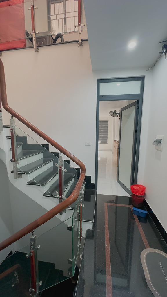 Lương Văn Can Hà Đông - Ô Tô đỗ cửa nhà - 45m 2 - 5 Tầng ở sướng, kinh doanh tốt - Ảnh 2