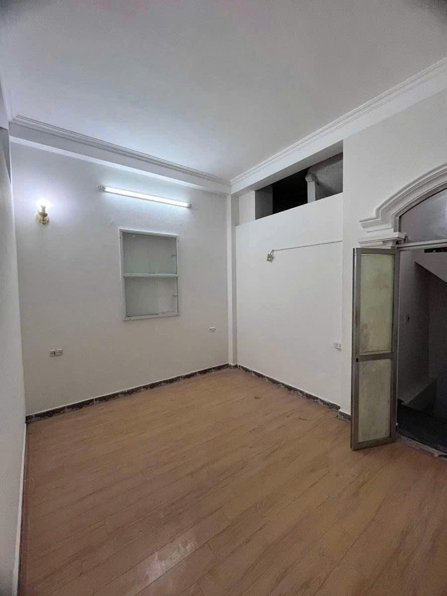 BÁN GẤP NHÀ KHƯƠNG TRUNG 40m2 x4 TẦNG - NGÕ Ô TÔ - GIÁ HƠN 7 TỶ - Ảnh 3