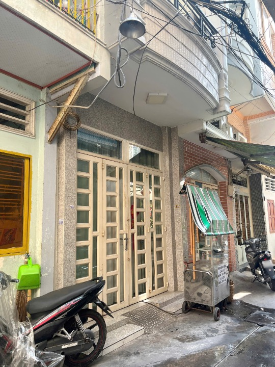 Nhà 3 tầng hẻm thông đường Trần Bình Trọng P2Q5. 5.7 tỷ - Ảnh 2