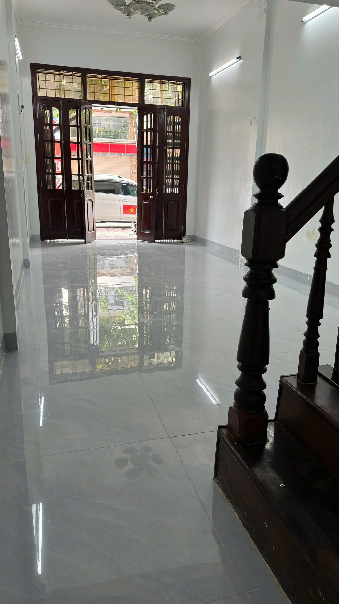 Chính chủ cần cho thuê nhà 3 tầng Tại Số 402 Trường Chinh - Phường Hạ Long - TP Nam Định. - Ảnh 2