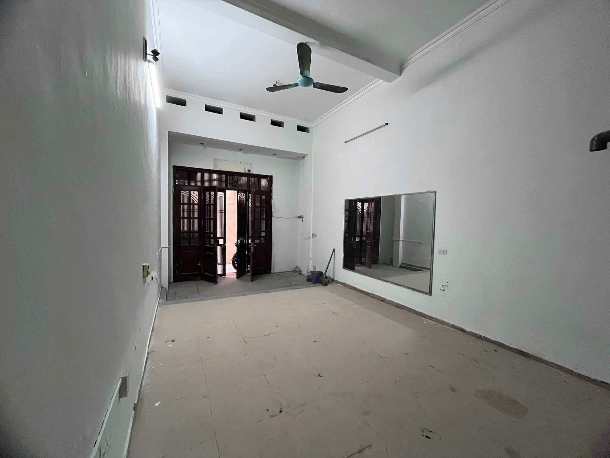 CƠ HỘI SĂN NHÀ GIÁ TỐT KHƯƠNG TRUNG, 4 TẦNG CHỈ 7,5 TỶ - Ảnh 1