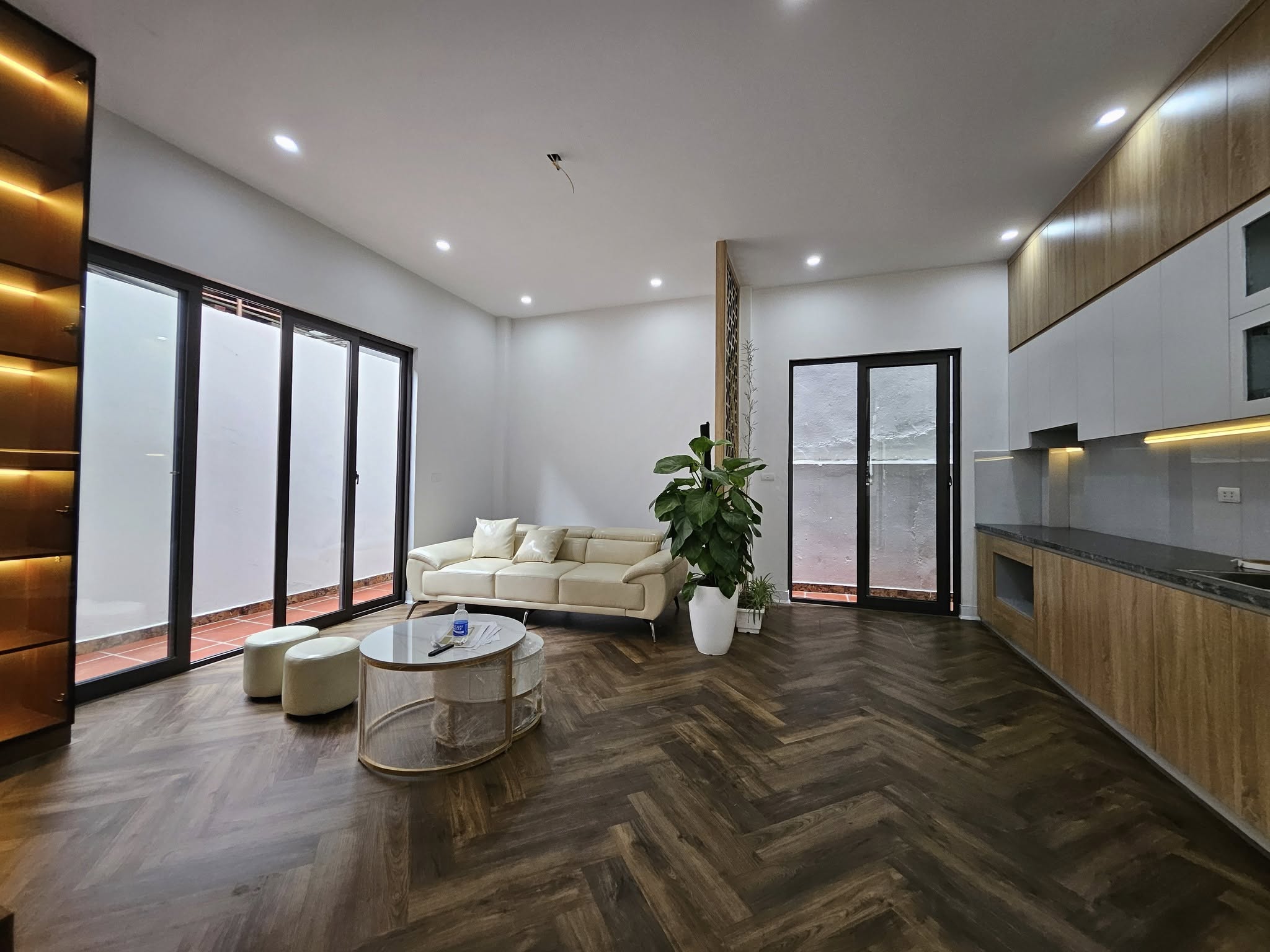 NHÀ ĐẸP THANH TRÌ – SỔ ĐỎ NỞ HẬU - FULL NỘI THẤT - 65m² - Ảnh 1