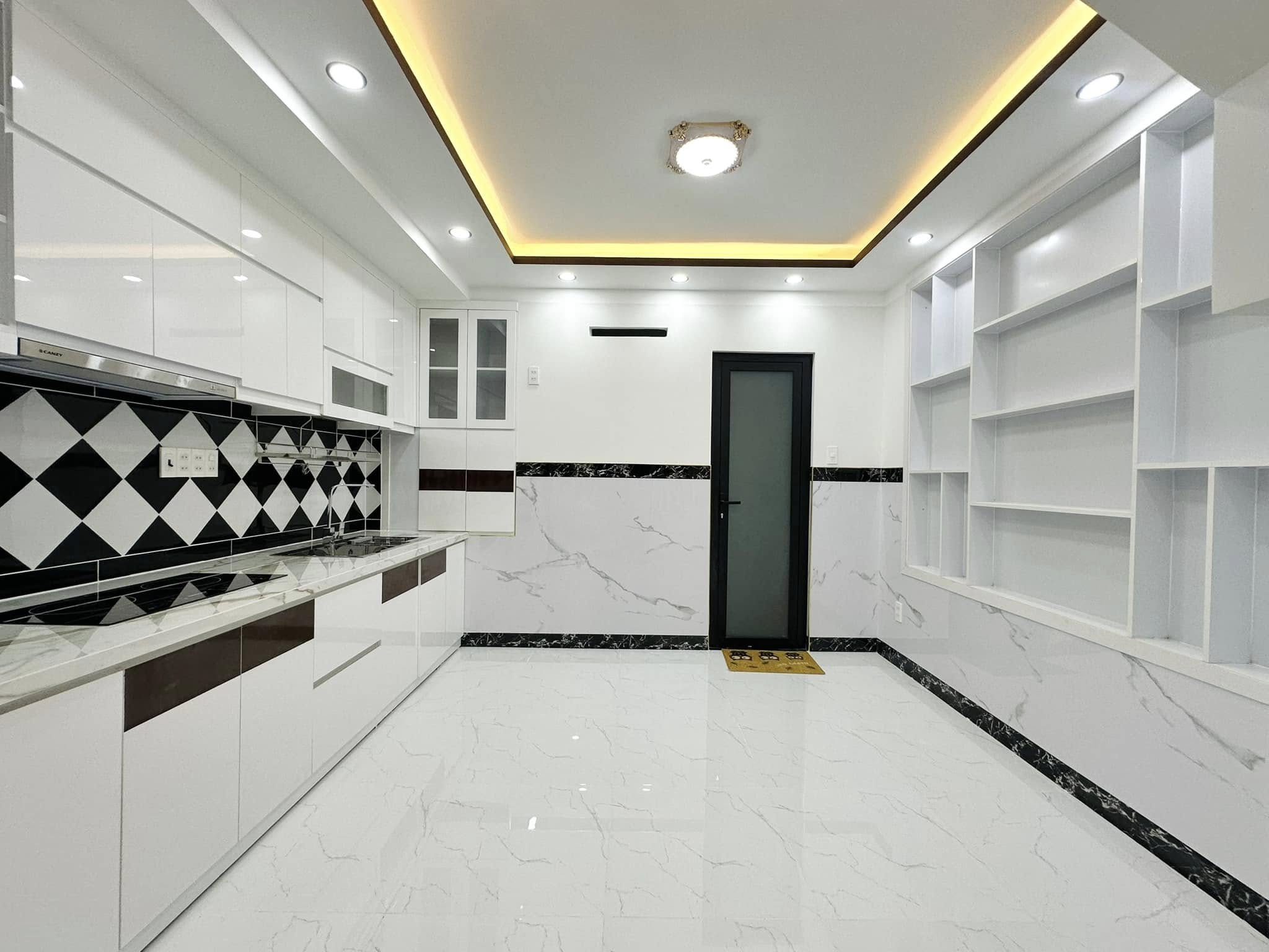 NÓNG!CCMN HỒ TÙNG MẬU,1 NHÀ RA MẶT PHỐ,76M2X7,MT=6M,OTO,THANG MAY,~21TY - Ảnh chính