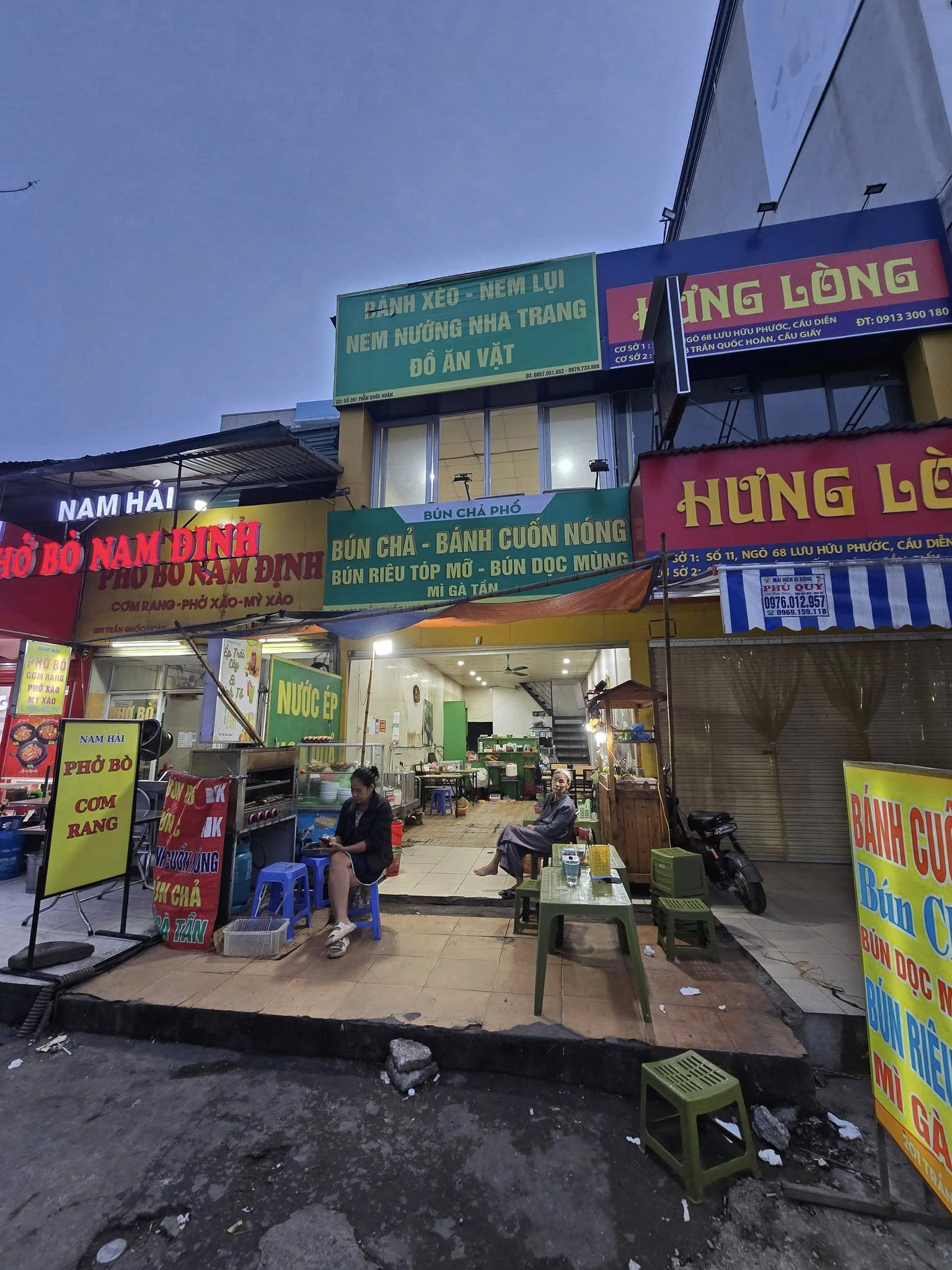GIÁ TỐT - SANG NHƯỢNG CỬA HÀNG MẶT TIỀN PHỐ TRẦN QUỐC HOÀN, CẦU GIẤY, HÀ NỘI - 50M2 -130 TRIỆU - Ảnh chính