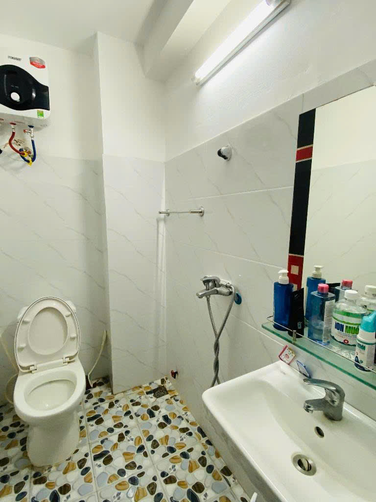 CẦN BÁN GẤP NHÀ PHỐ TÂN MAI HOÀNG MAI BA GÁC ĐỖ CỬA 32M 5 TẦNG GIÁ NHỈNH 6 TỶ - Ảnh 6