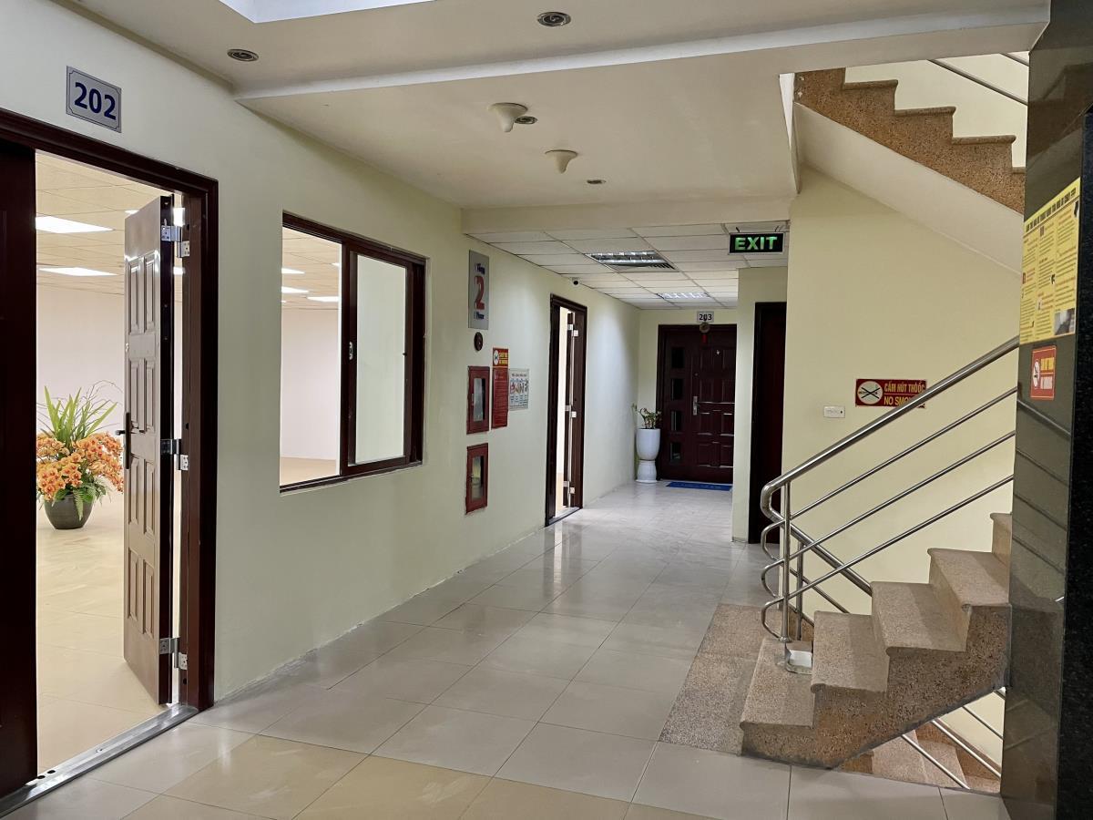 40 và 43m2 văn phòng cho thuê tại số 18 ngõ 11 thái hà. lh chủ nhà - Ảnh chính