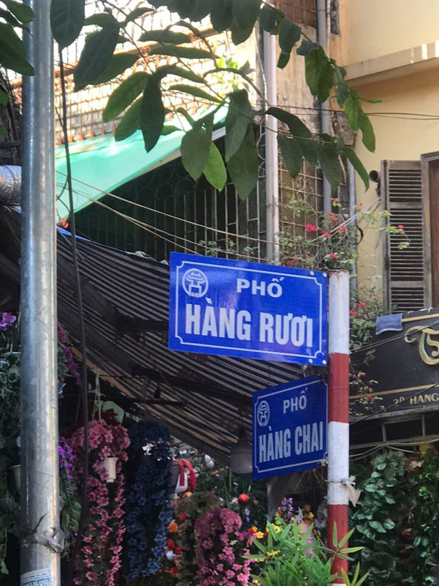 CHÍNH CHỦ BÁN NHÀ 5 TẦNG PHỐ HÀNG RƯƠI 105M GIÁ 63 TỶ MẶT TIỀN VÀNG HIẾM CÓ GIỮA PHỐ CỔ - Ảnh chính