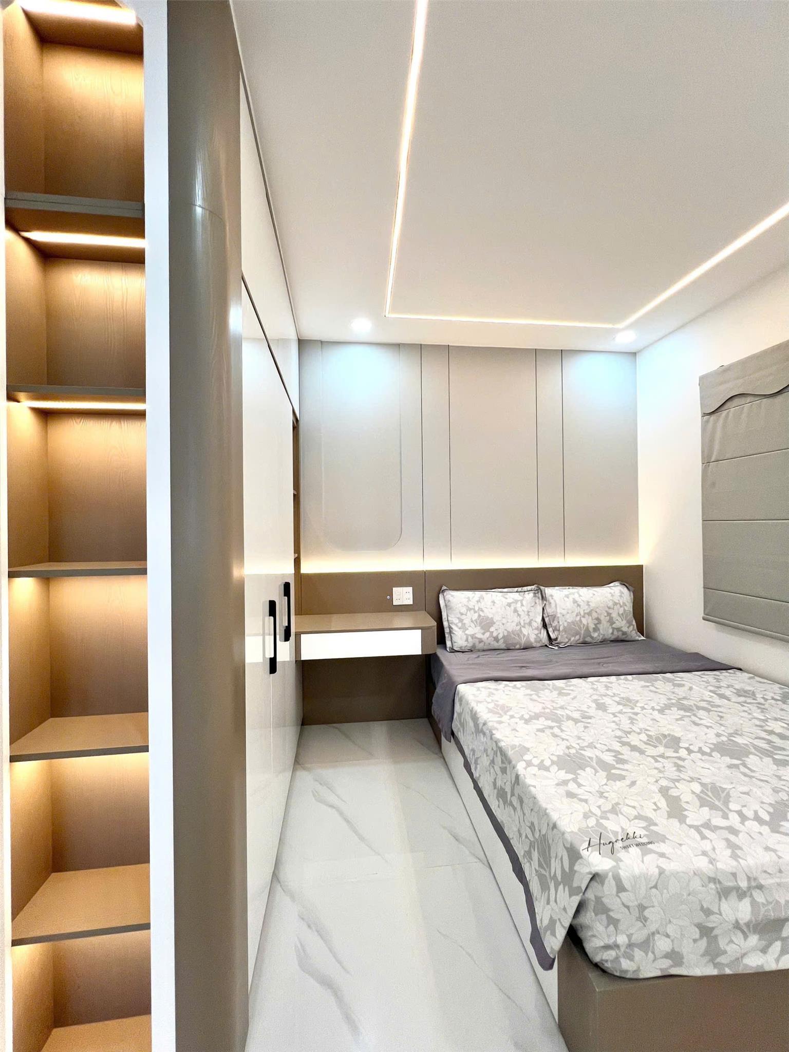 Bán nhanh căn view biển nội thất mới 100% hiện đại Mường Thanh Viễn Triều - Ảnh chính