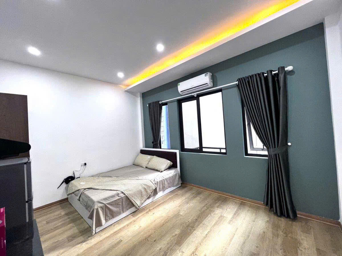 CCDV Pháo Đài Láng 9 Phòng DT 50tr/th Dt 52m2 5 tầng mặt tiền 4.6m Giá 12 tỷ - Ảnh chính