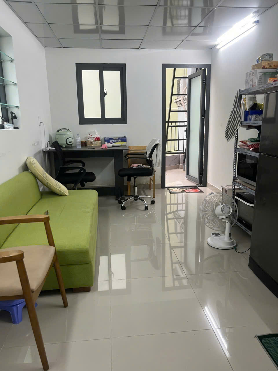 Bán nhà quận 10, đường Tô Hiến Thành, 49m2, 4 tầng, hẻm 4m, sát mặt tiền 8.5 tỷ - Ảnh 1