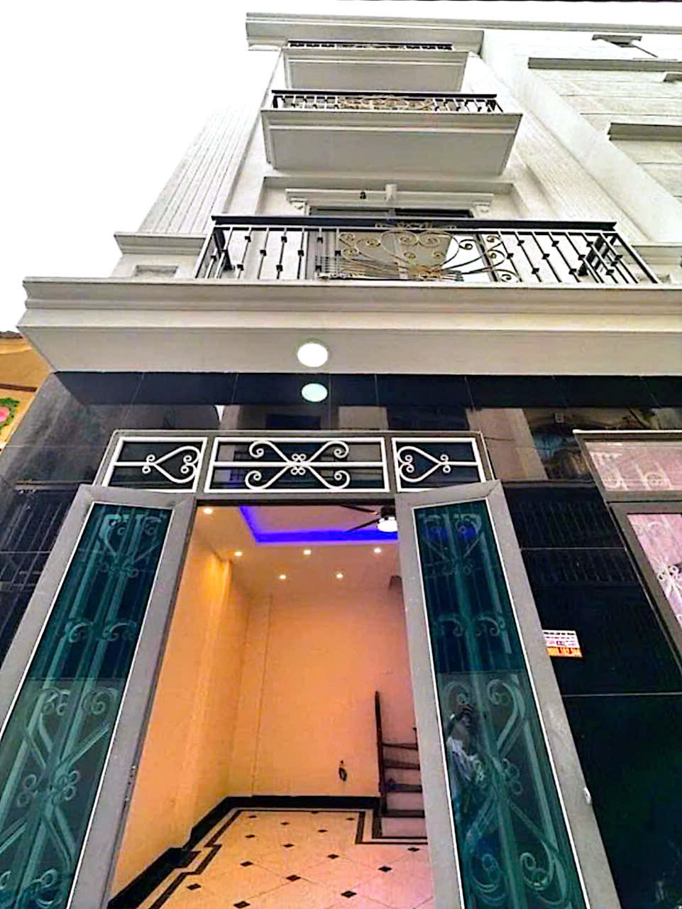 HOT HOT HOT !!! Nhà đẹp mặc cả chính chủ được giá là chủ bán - Ảnh chính