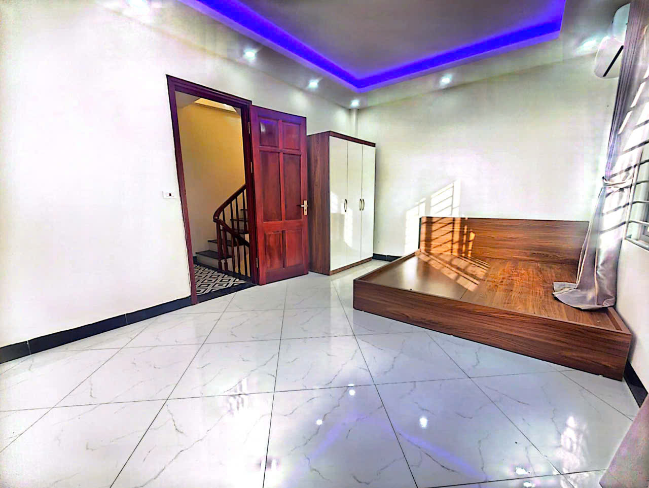 HOT HOT HOT !!! Nhà đẹp mặc cả chính chủ được giá là chủ bán - Ảnh 2