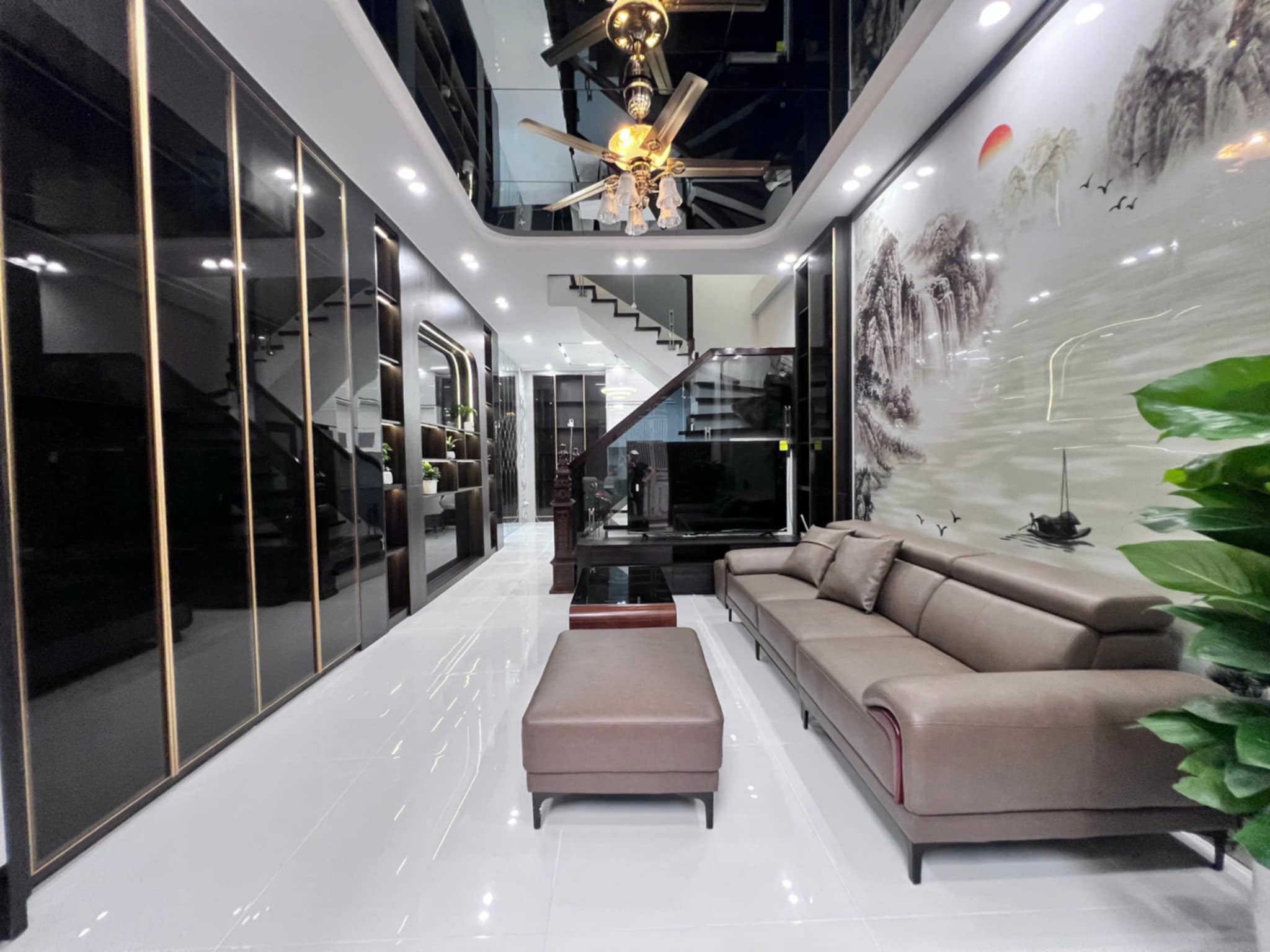 BÁN NHÀ LÊ TRỌNG TẤN THANH XUÂN Ô TÔ ĐỖ CỬA 4 TẦNG NHÀ MỚI ĐẸP FUL NỘI THẤT 45M 13 TỶ - Ảnh chính