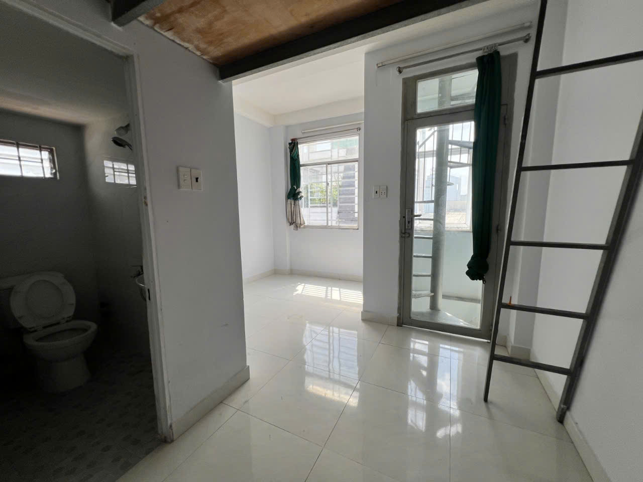 Bán Gấp CHDV Đ số 11 BHH dòng tiền 25tr/th m2 ,5 Tầng Nhỉnh 7 tỷ - Ảnh 3