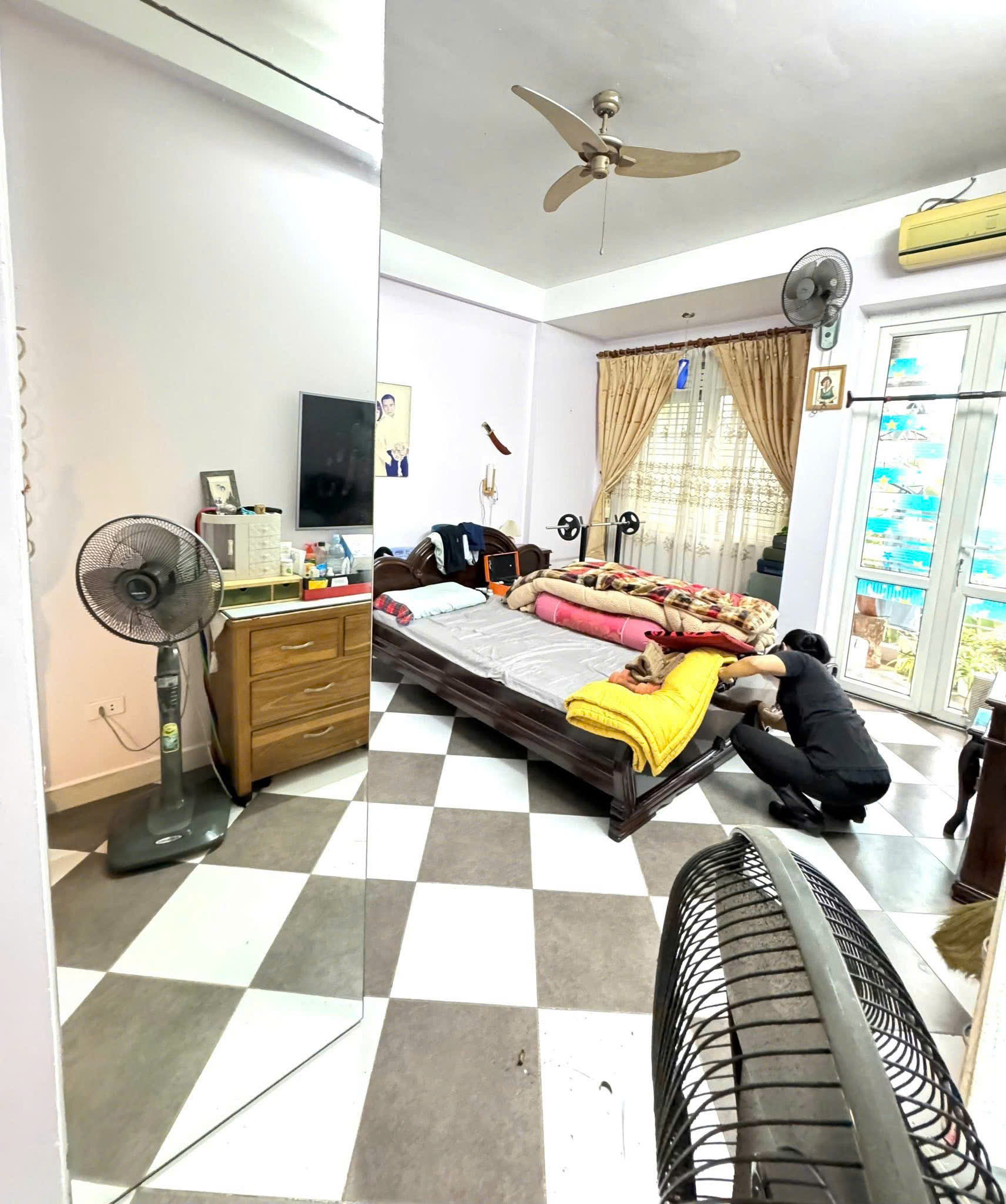 Chính chủ bán nhà KĐT Văn Quán Full  nội thất - Ảnh 1