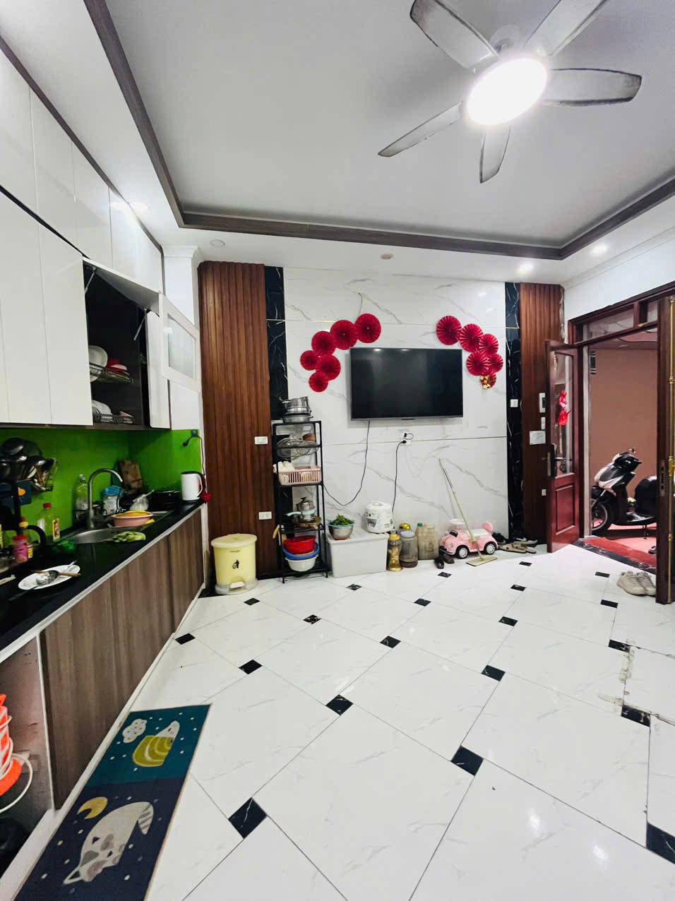 Chính chủ bán gấp nhà mới, ô tô sát,  Ngõ 1 Bùi Xương Trạch. DT: 43m2 – 5 tầng. 7,65 tỷ. - Ảnh 3