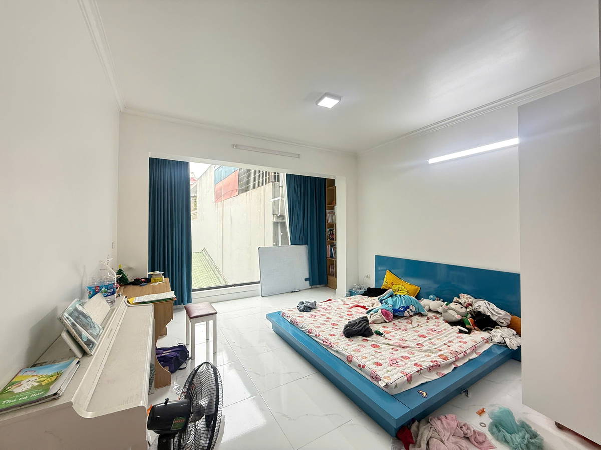 Bán Nhà Vương Thừa Vũ. Thanh Xuân. DT 40m2. MT 4,5m. 4 Tầng. Giá 12,75 Tỷ. - Ảnh 2