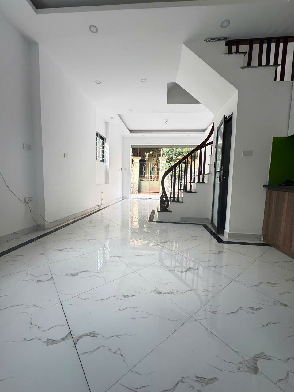 CĂN GÓC 37.8M ĐẠI TỰ KIM CHUNG HOÀI ĐỨC GIÁ HƠN 5 TỶ - Ảnh 2