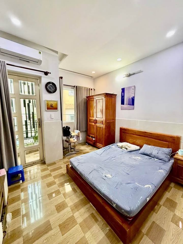 Cách Mạng Tháng Tám - Quận 10 - Hẻm 1 trục - DT 42m2 - Giá 5.75 tỷ - Ảnh chính