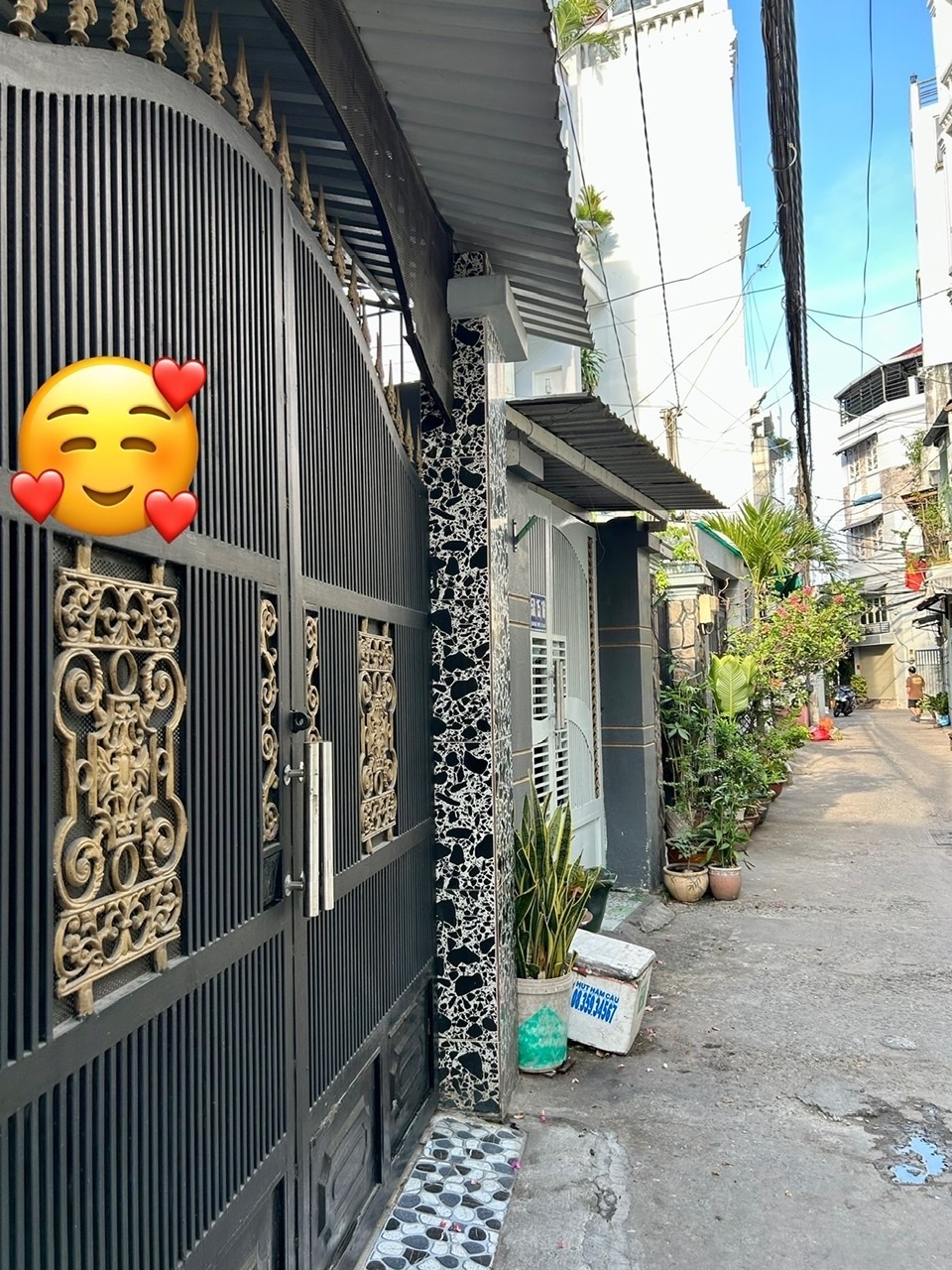 VÍP NHA NHÀ NẰM NGAY TRUNG TÂM MÀ GẦN TRƯỜNG HỌC NỮA -XE HƠI LẠI TỚI CỬA NHÀ- QUÁ VIP - THÔNG RA - Ảnh 1