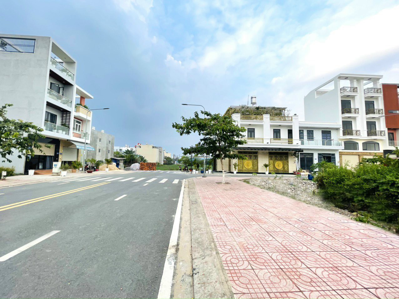 75,6 m2 đường 8m ngay Hương Lộ 2 nối dài, dân đông tiện về Tân Phú-Q11-Q6. Giá tốt thu hồi vốn - Ảnh 1