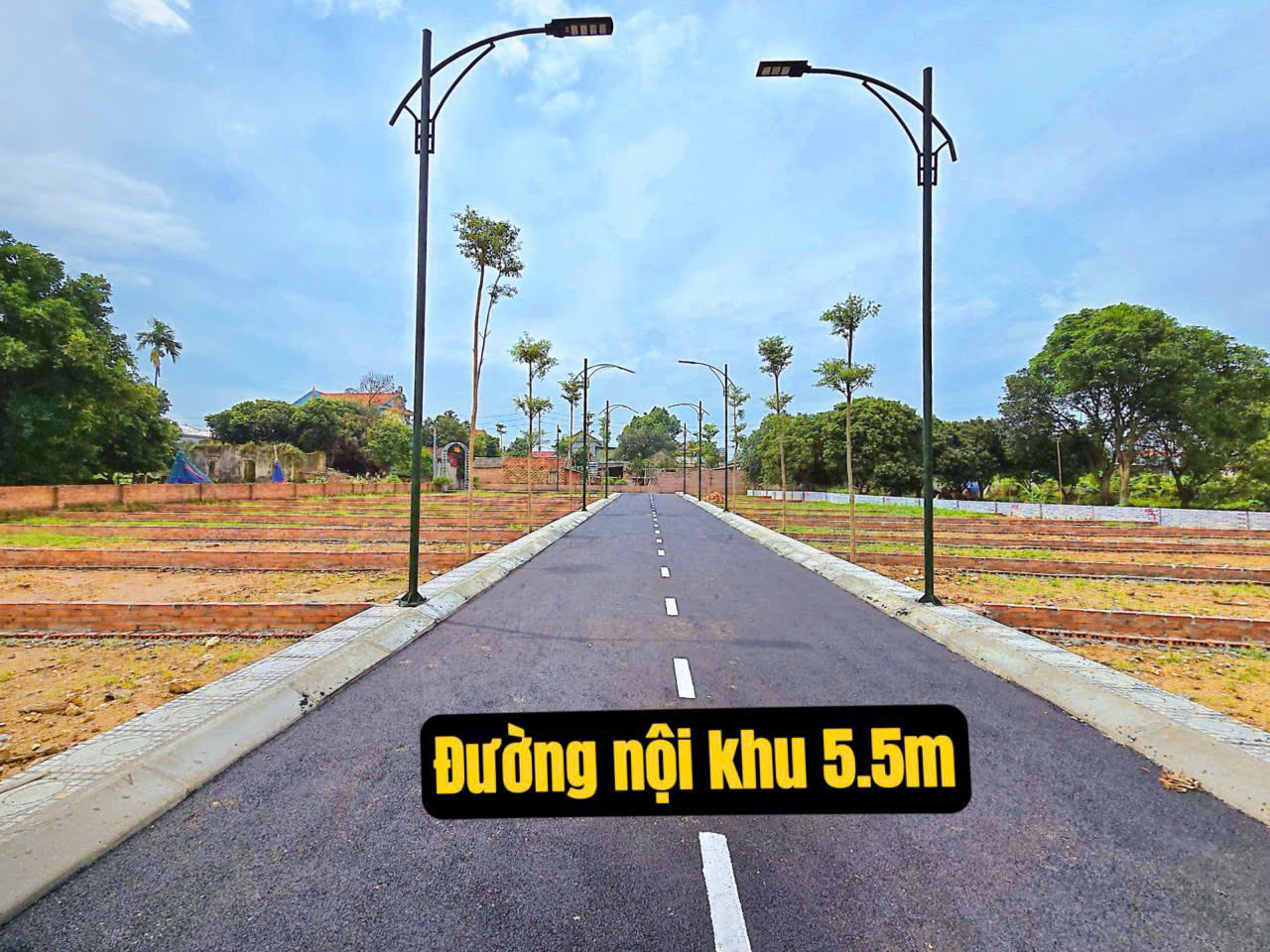 BÁN ĐẤT THỔ CƯ 72M2 - VỊ TRÍ VÀNG MINH PHÚ - SÓC SƠN - HÀ NỘI - CHỈ 1.65 TỶ - SỔ ĐỎ CHÍNH CHỦ - Ảnh 2