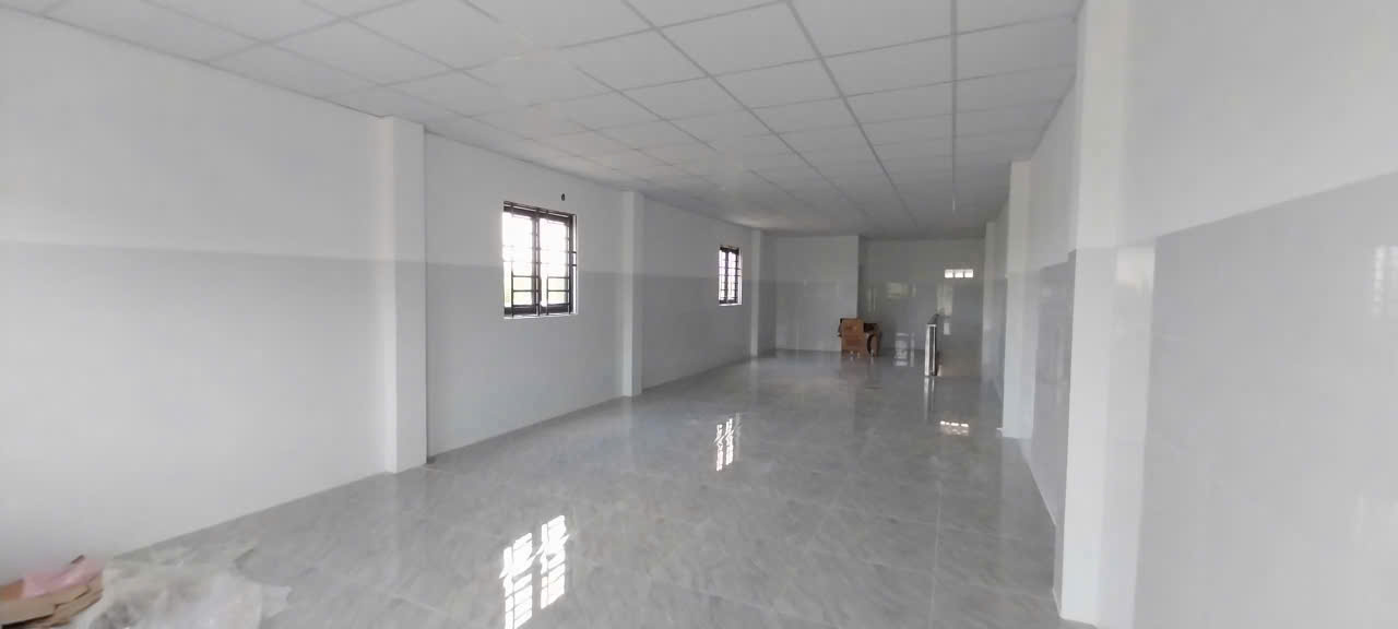 nhà 8,5 triệu mới 100 % gần trường đại học FPT - Ảnh 1